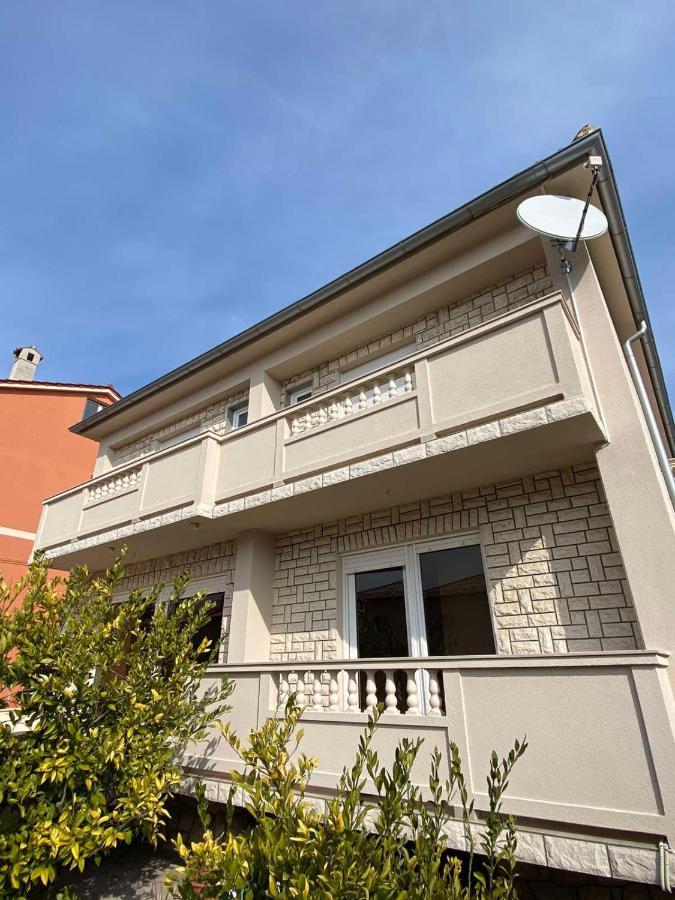 Apartman Branka Rab Town Exteriör bild