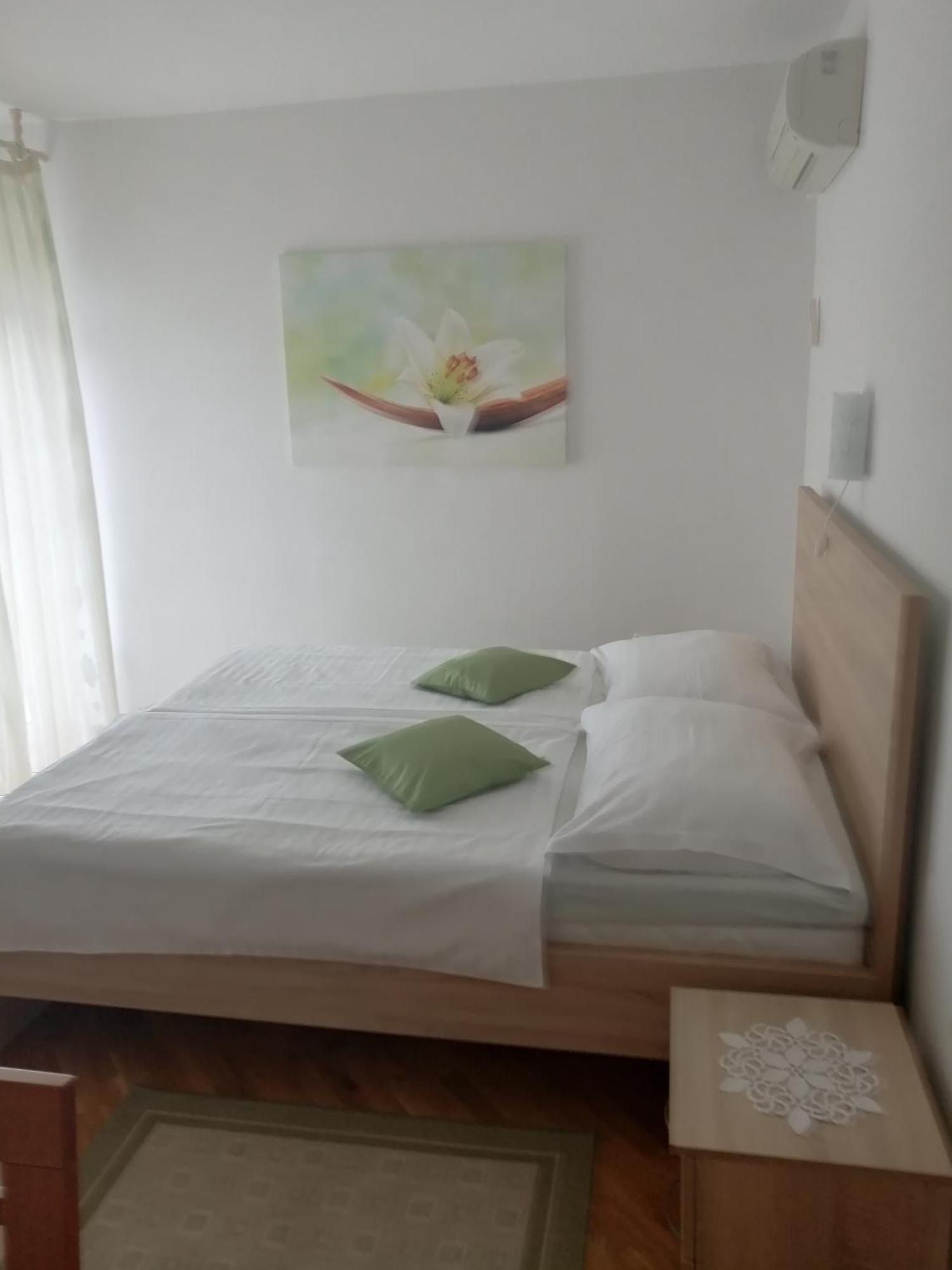 Apartman Branka Rab Town Exteriör bild